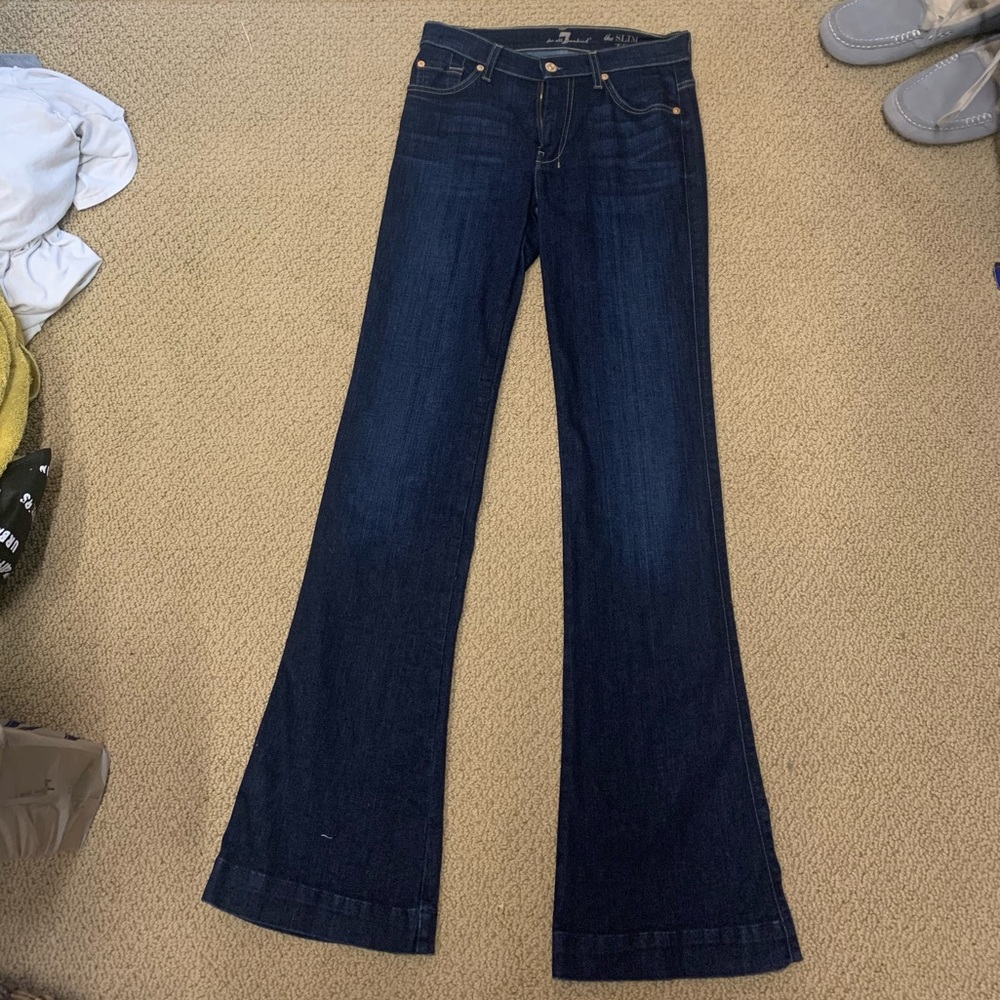 Boot cut jeans